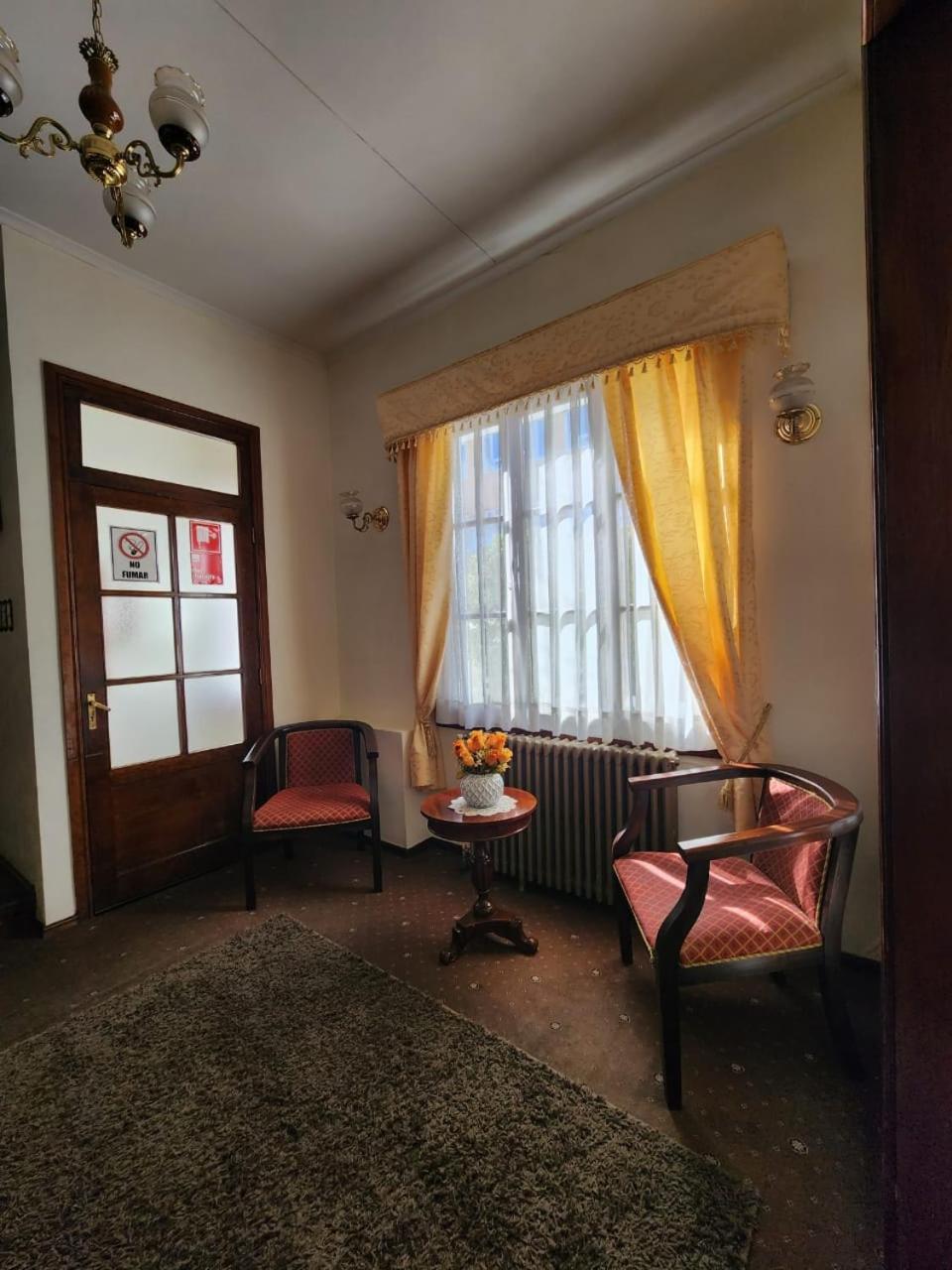 Hotel Mercurio Пунта-Аренас Экстерьер фото